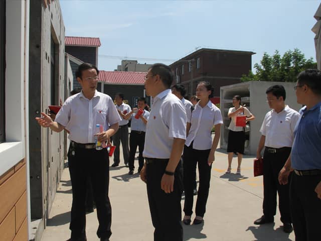 梁山縣委常委、組織部部長(zhǎng)王建一行蒞臨天意機(jī)械調(diào)研