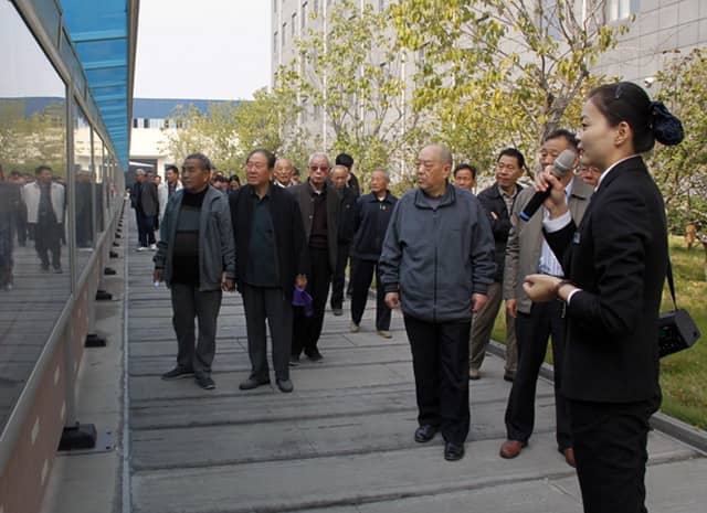 兗州區(qū)人大、政協(xié)領導蒞臨天意機械參觀考察