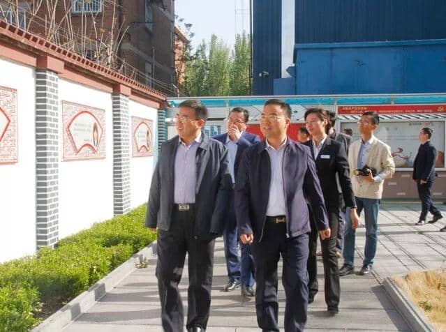 區(qū)委常委、區(qū)紀委書記、區(qū)監(jiān)委主任王慶峰調研天意機械