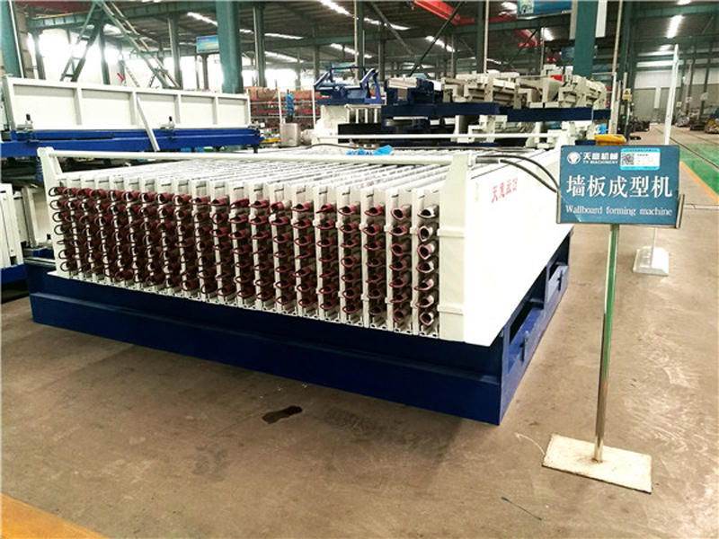 全自動墻板機產(chǎn)量高，一機多用